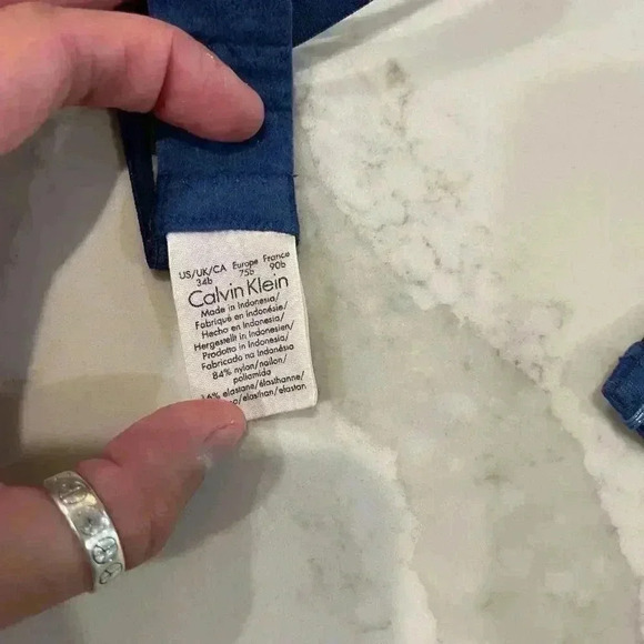 Calvin Klein Navy Blue Stripe Lightly Lined T Shirt Bra 34B - Picture 4 of 6